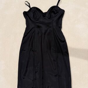 Wilfred (Aritzia) Black Dress